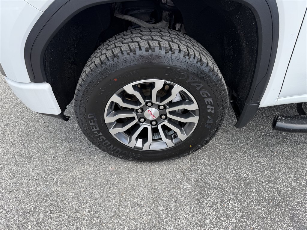 2021 GMC Sierra - $39,995
