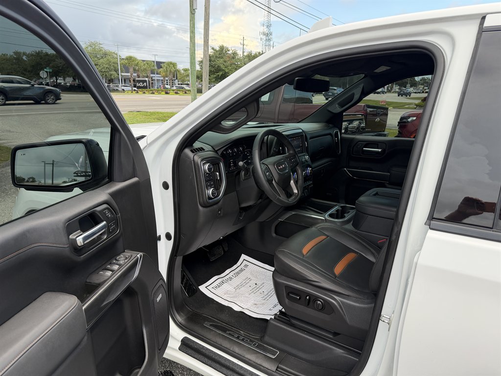 2021 GMC Sierra - $39,995