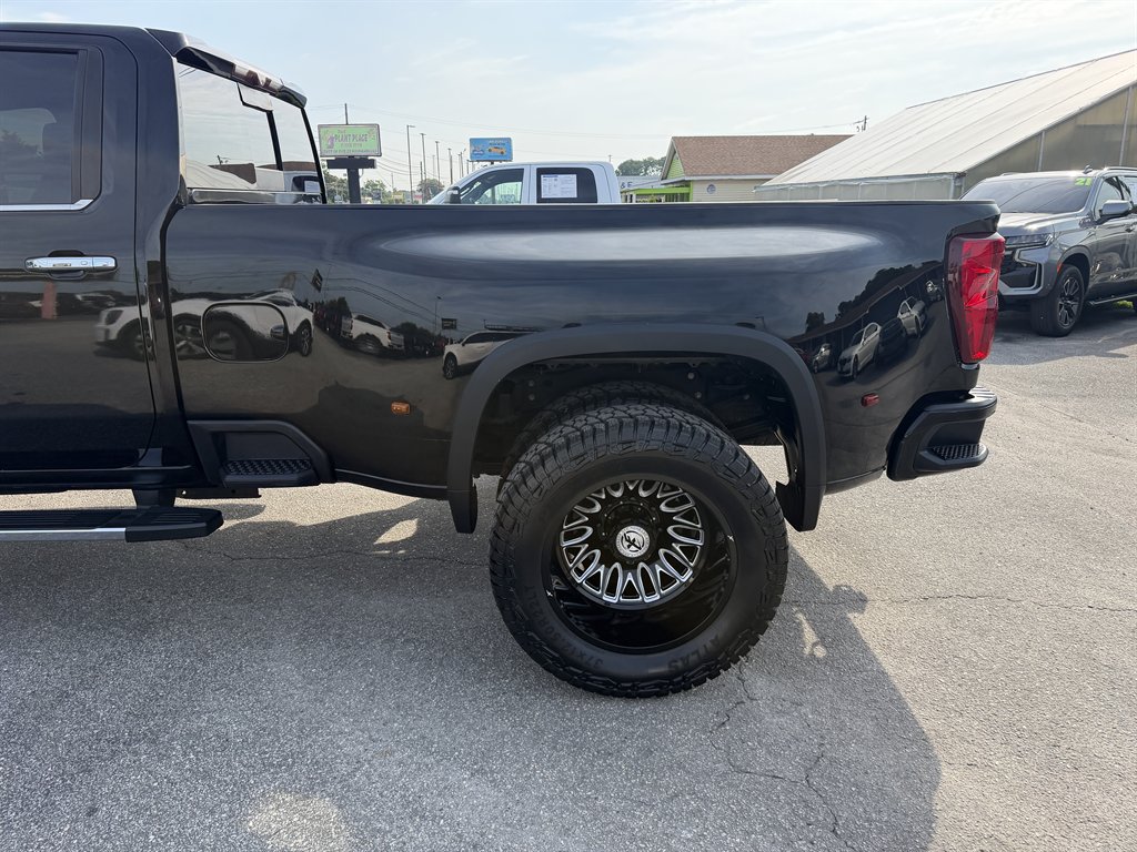 2020 Chevrolet Silverado - $48,995