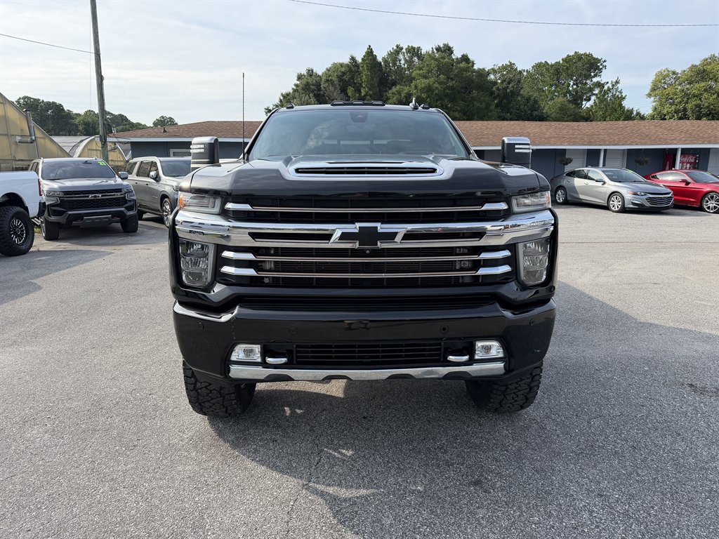 2020 Chevrolet Silverado - $48,995