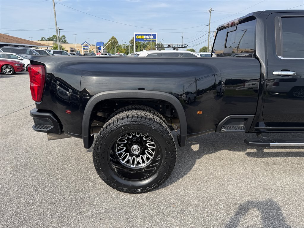 2020 Chevrolet Silverado - $48,995