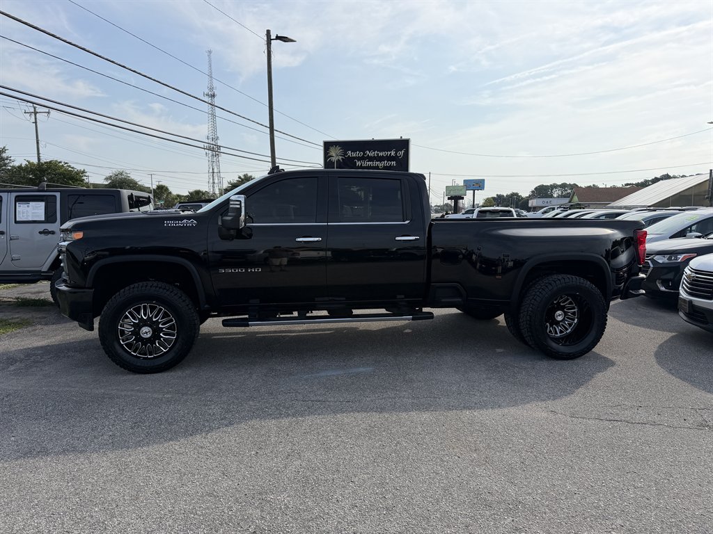 2020 Chevrolet Silverado - $48,995