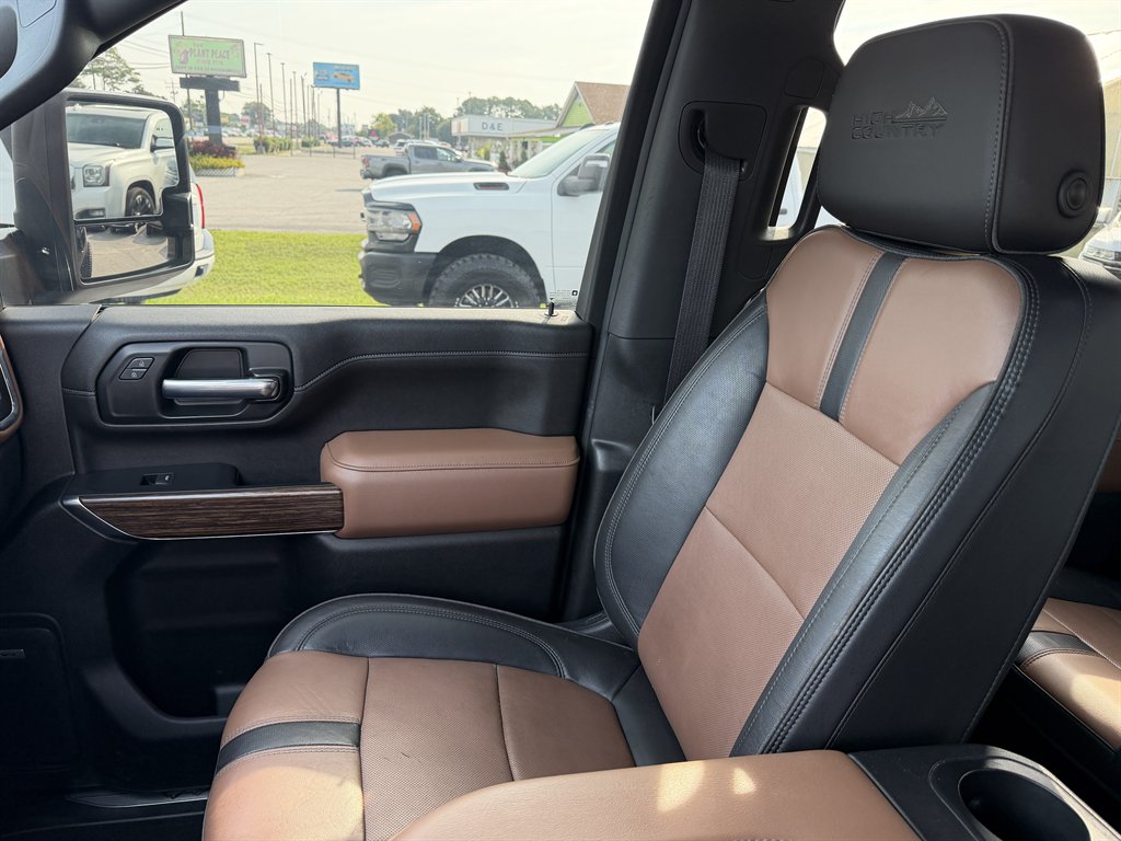 2020 Chevrolet Silverado - $48,995