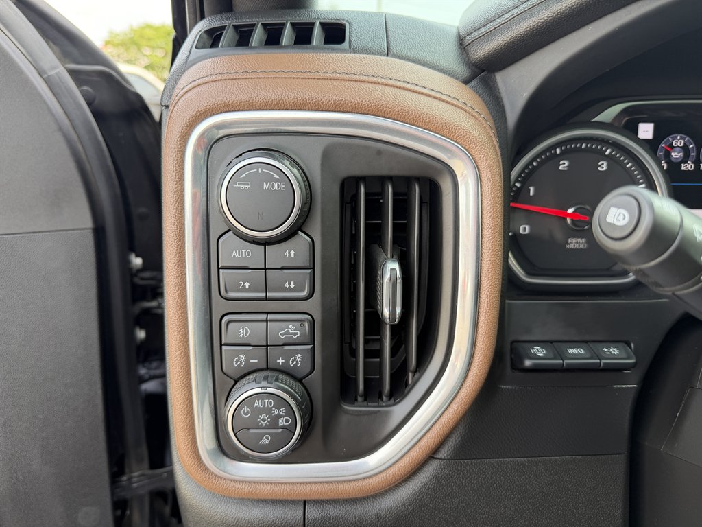 2020 Chevrolet Silverado - $48,995
