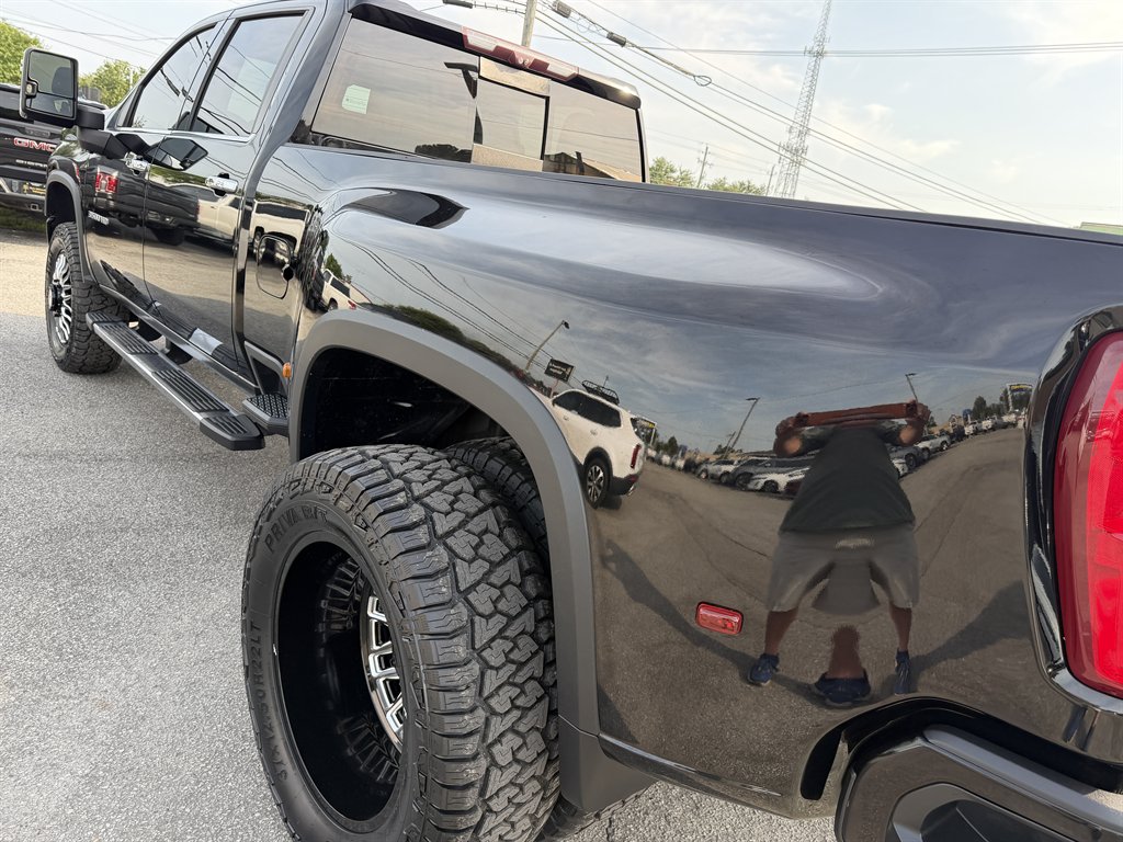 2020 Chevrolet Silverado - $48,995
