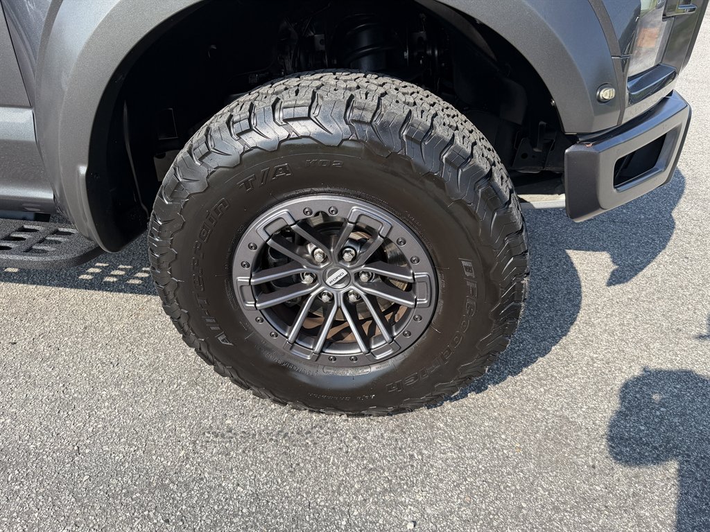 2020 Ford F-150 - $41,995