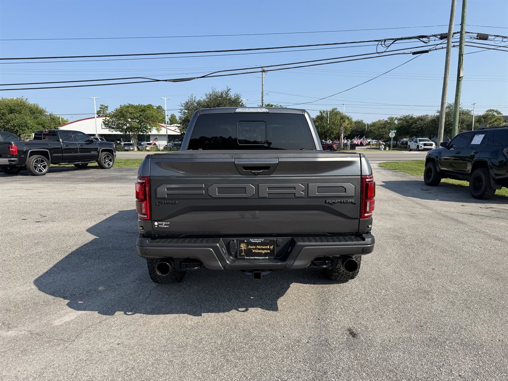 2020 Ford F-150 - $41,995