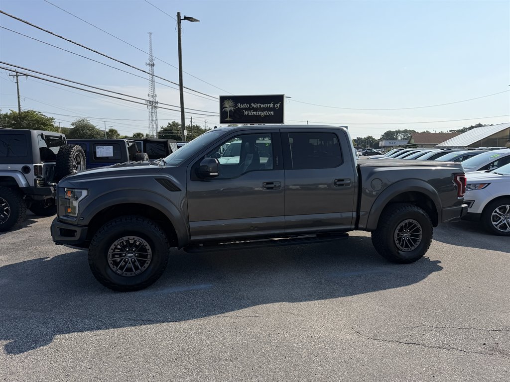 2020 Ford F-150 - $41,995