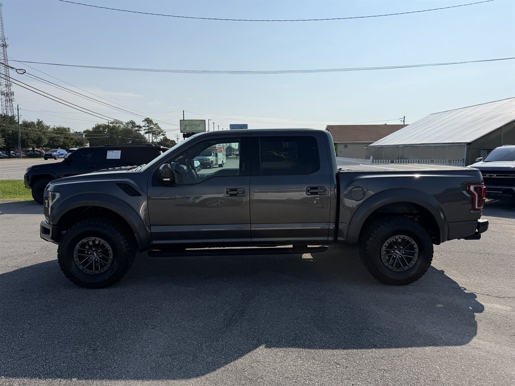 2020 Ford F-150 - $41,995