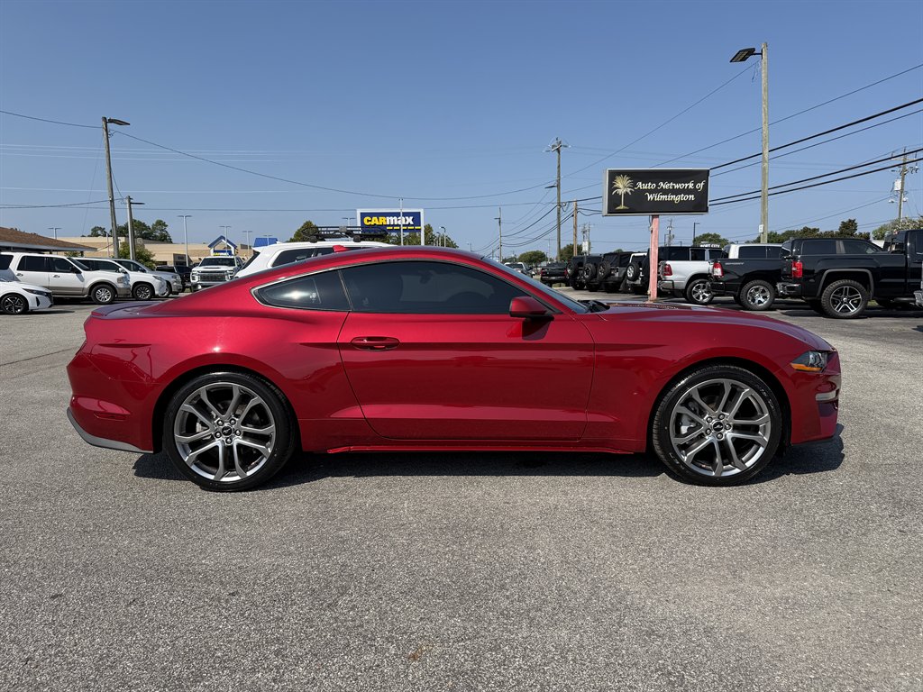 2021 Ford Mustang - $29,995