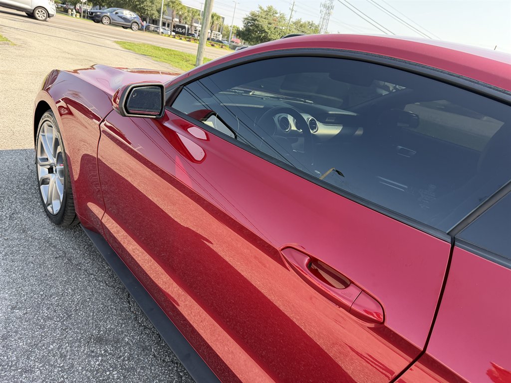2021 Ford Mustang - $29,995