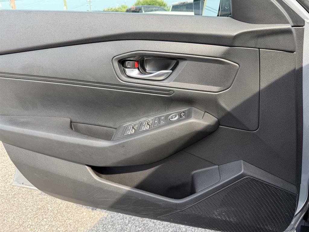 2024 Honda Accord - $28,995