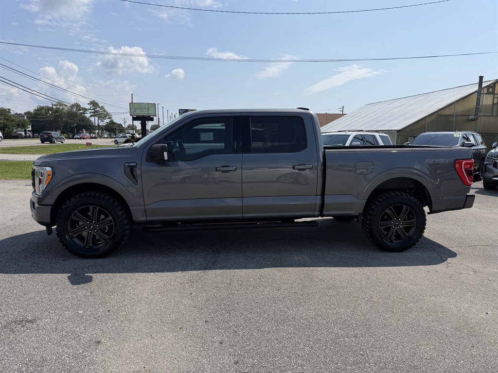 2021 Ford F-150 - $38,995
