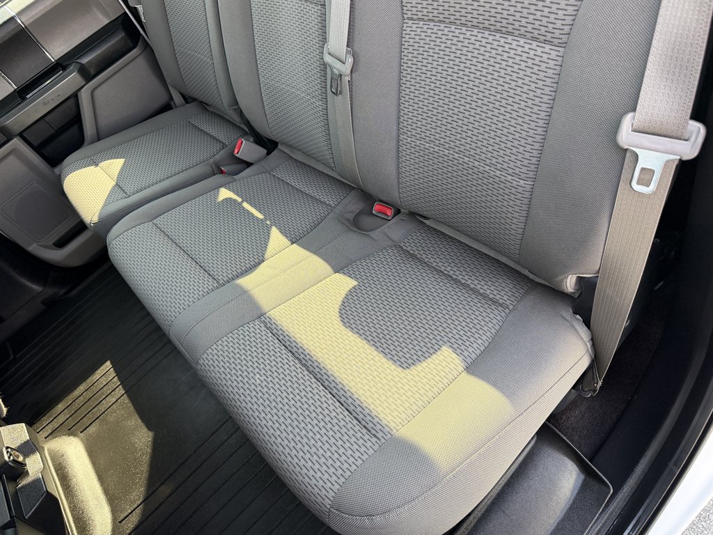 2016 Ford F-150 - $21,995