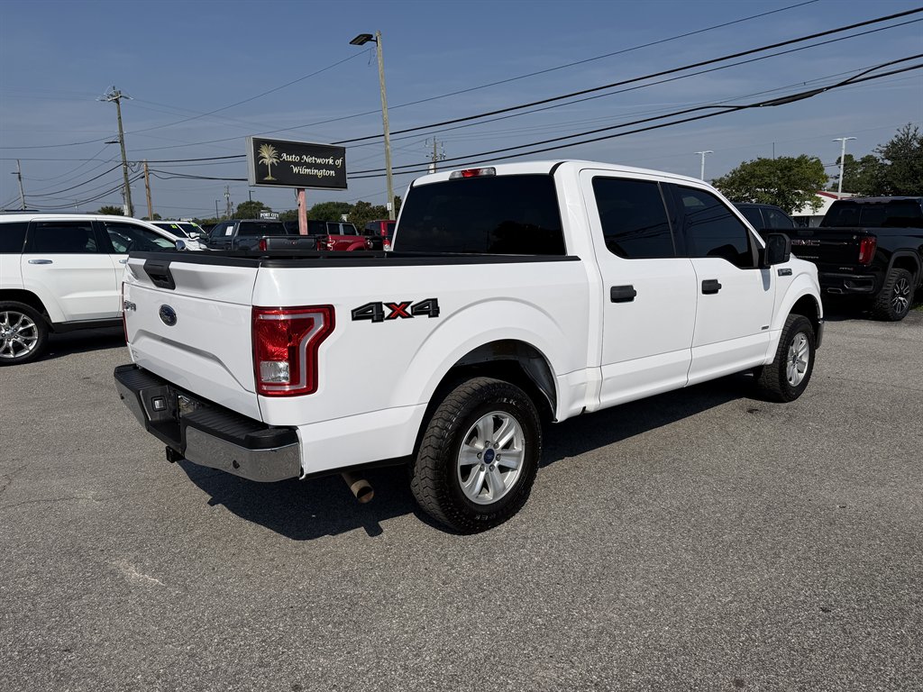 2016 Ford F-150 - $21,995