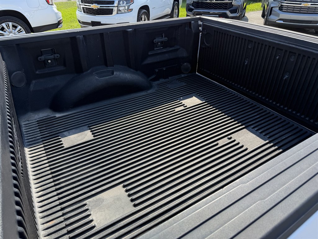 2016 Ford F-150 - $21,995