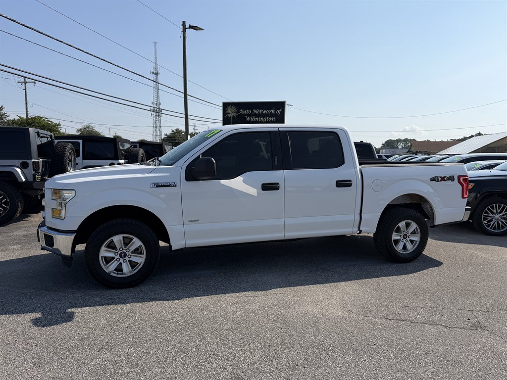 2016 Ford F-150 - $21,995