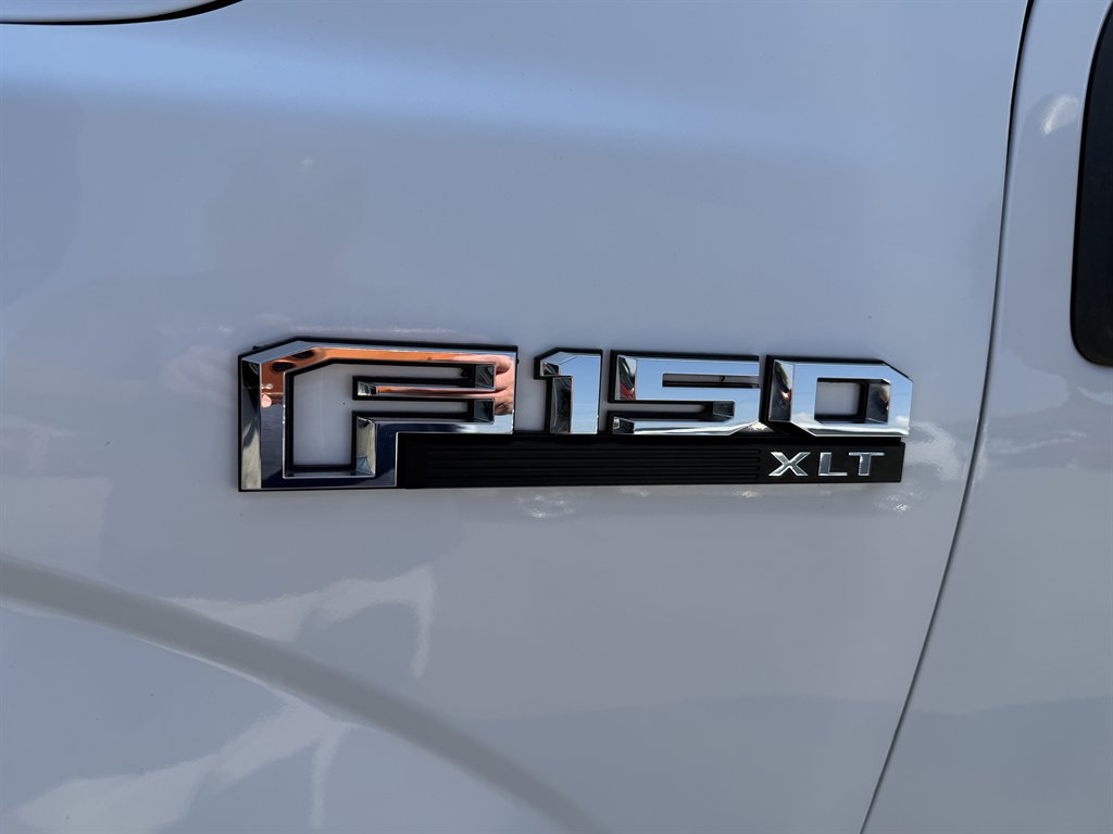 2016 Ford F-150 - $21,995
