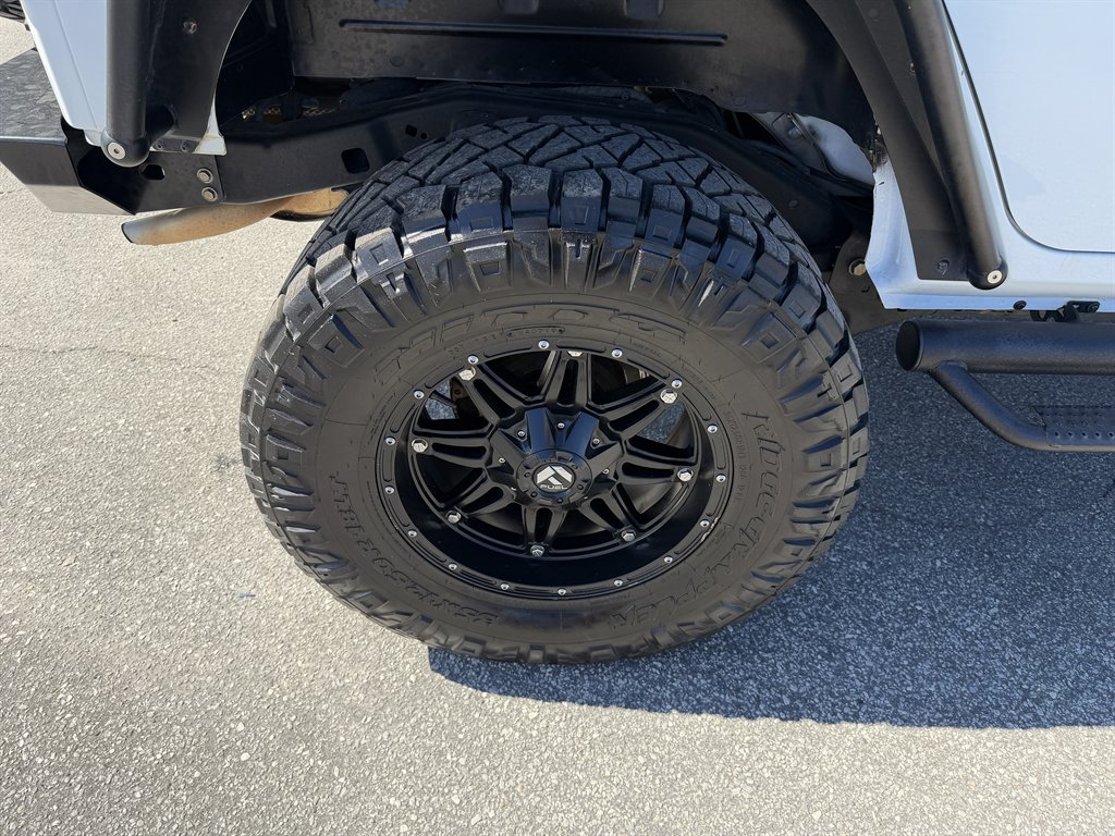 2015 Jeep Wrangler - $21,995
