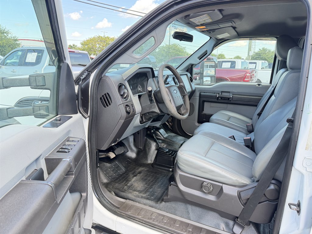 2016 Ford F-450 - $26,995