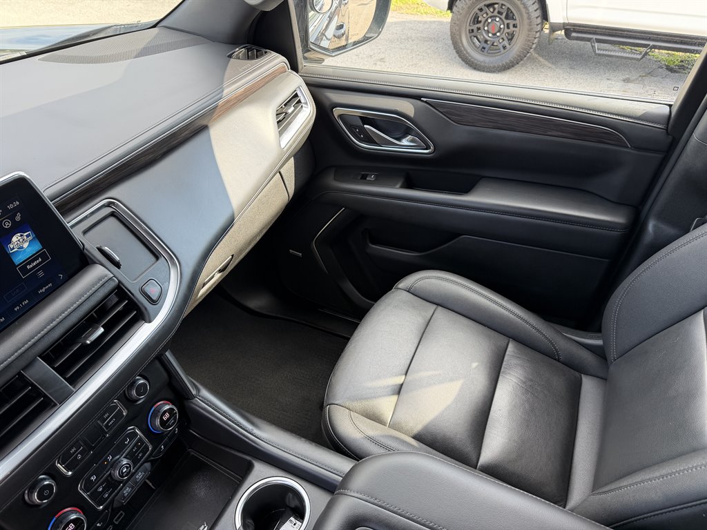 2022 Chevrolet Suburban - $39,995