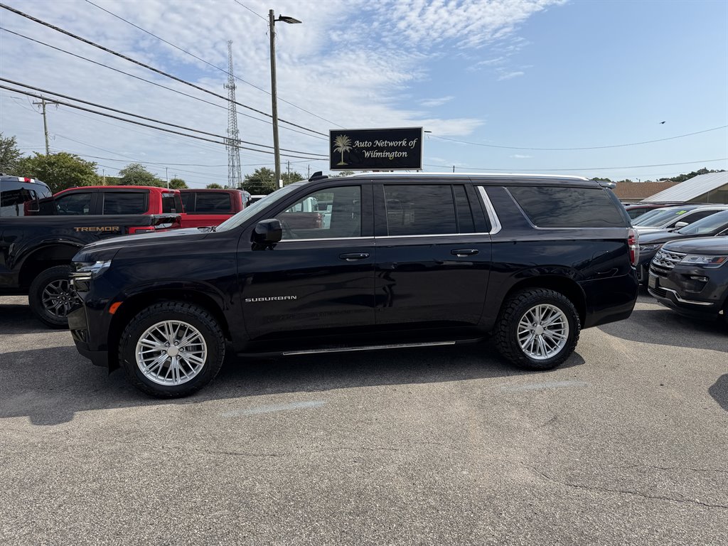 2022 Chevrolet Suburban - $39,995