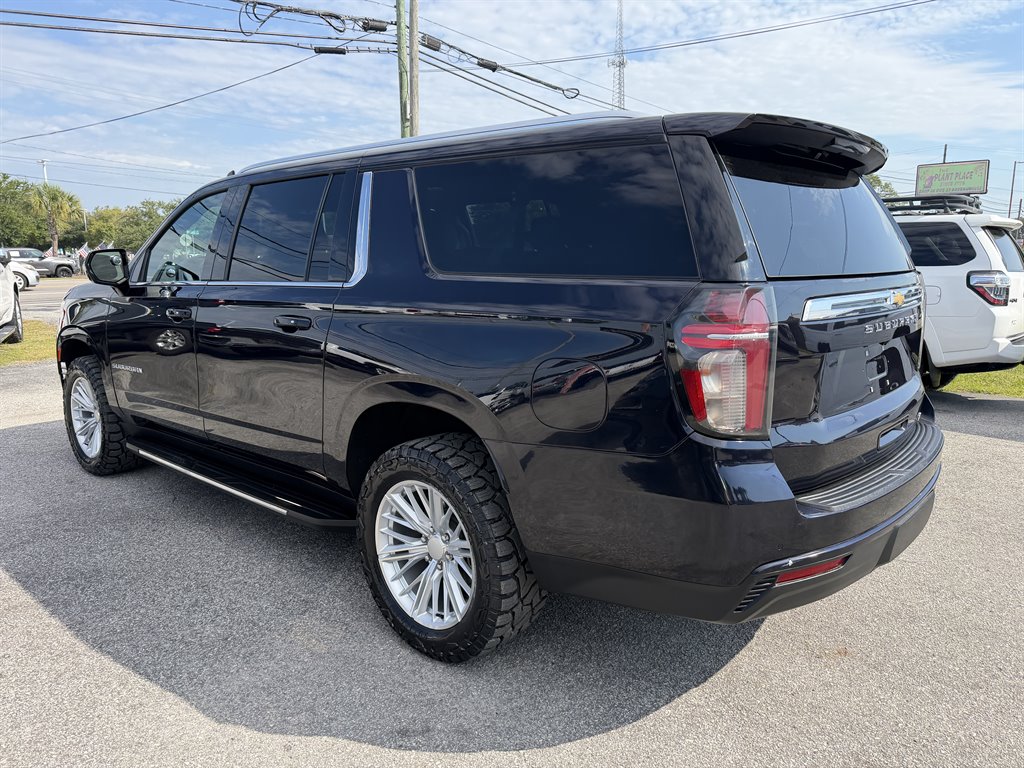 2022 Chevrolet Suburban - $39,995