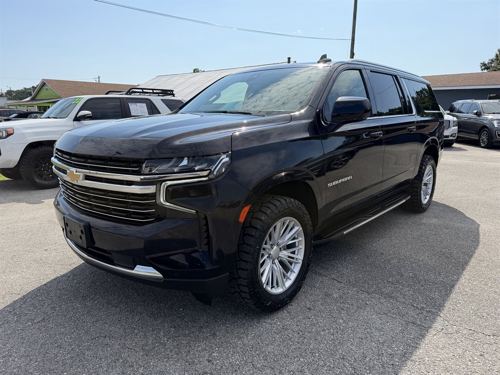 2022 Chevrolet Suburban - $39,995
