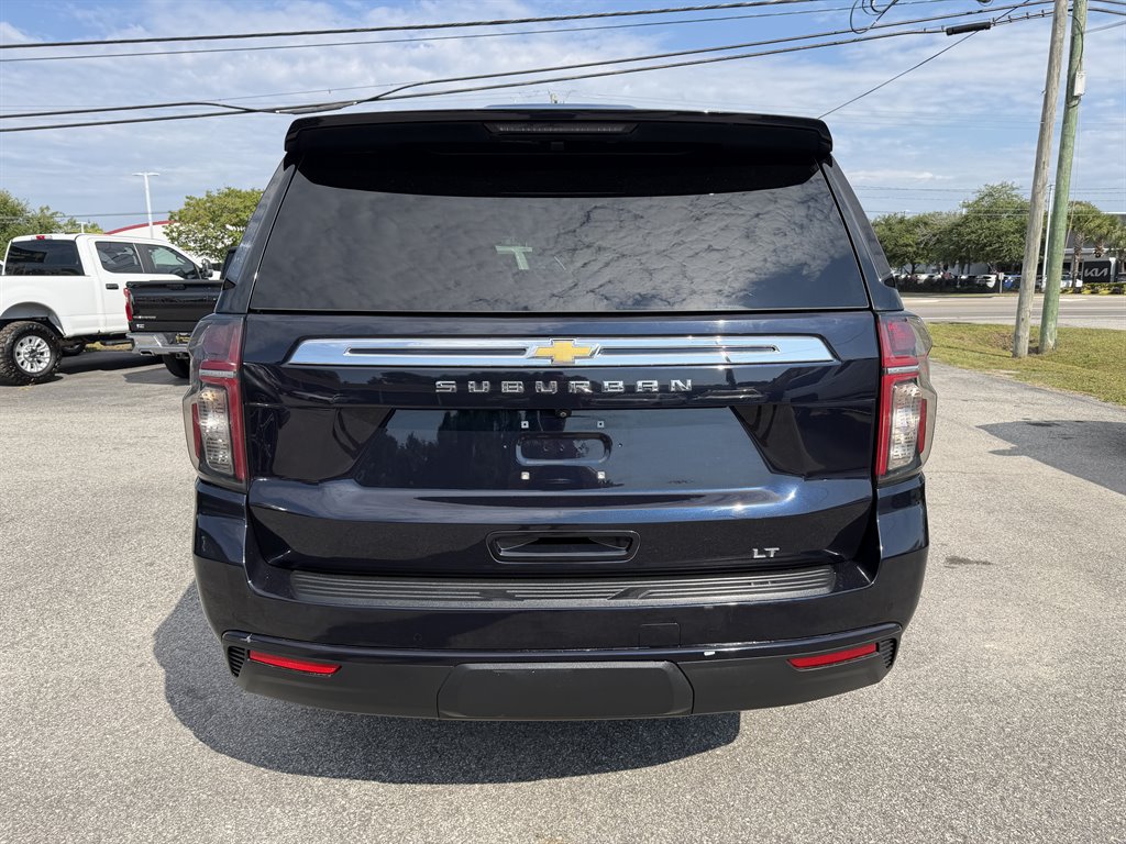 2022 Chevrolet Suburban - $39,995
