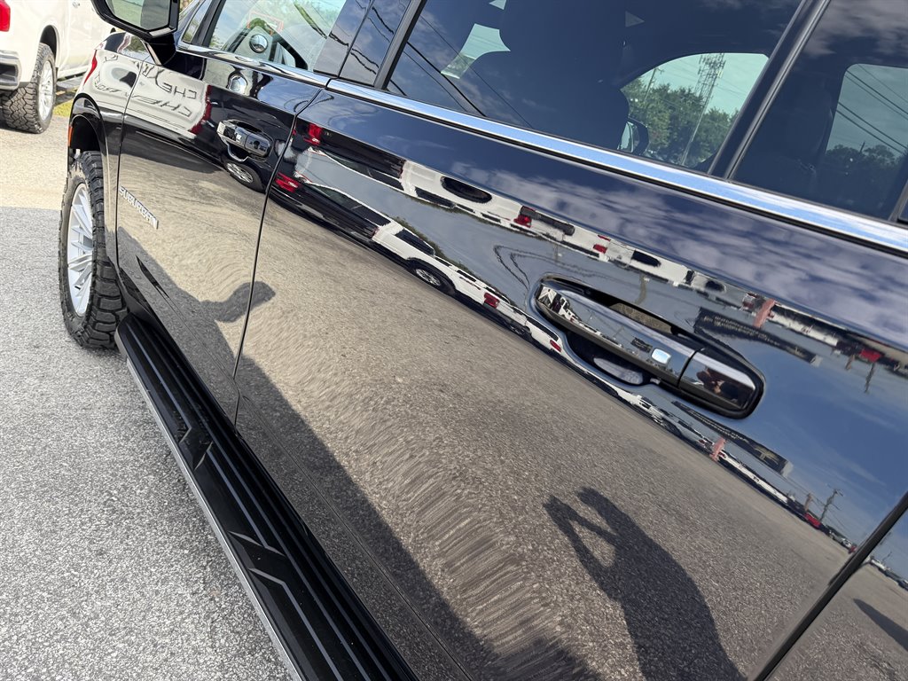 2022 Chevrolet Suburban - $39,995