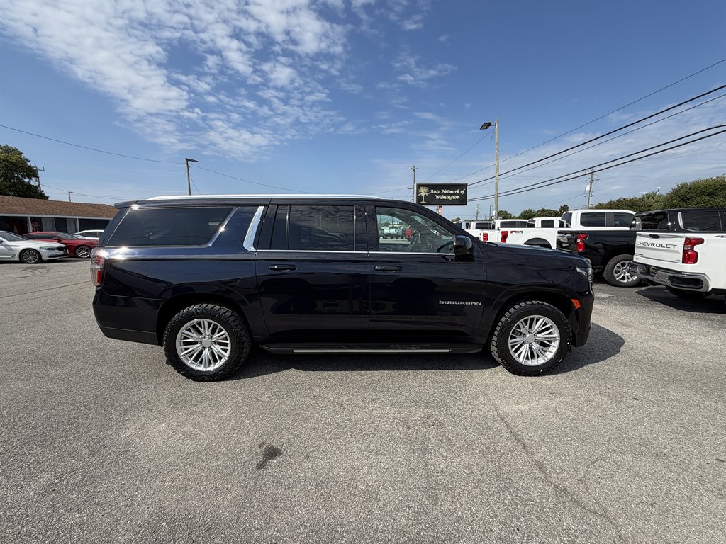 2022 Chevrolet Suburban - $39,995
