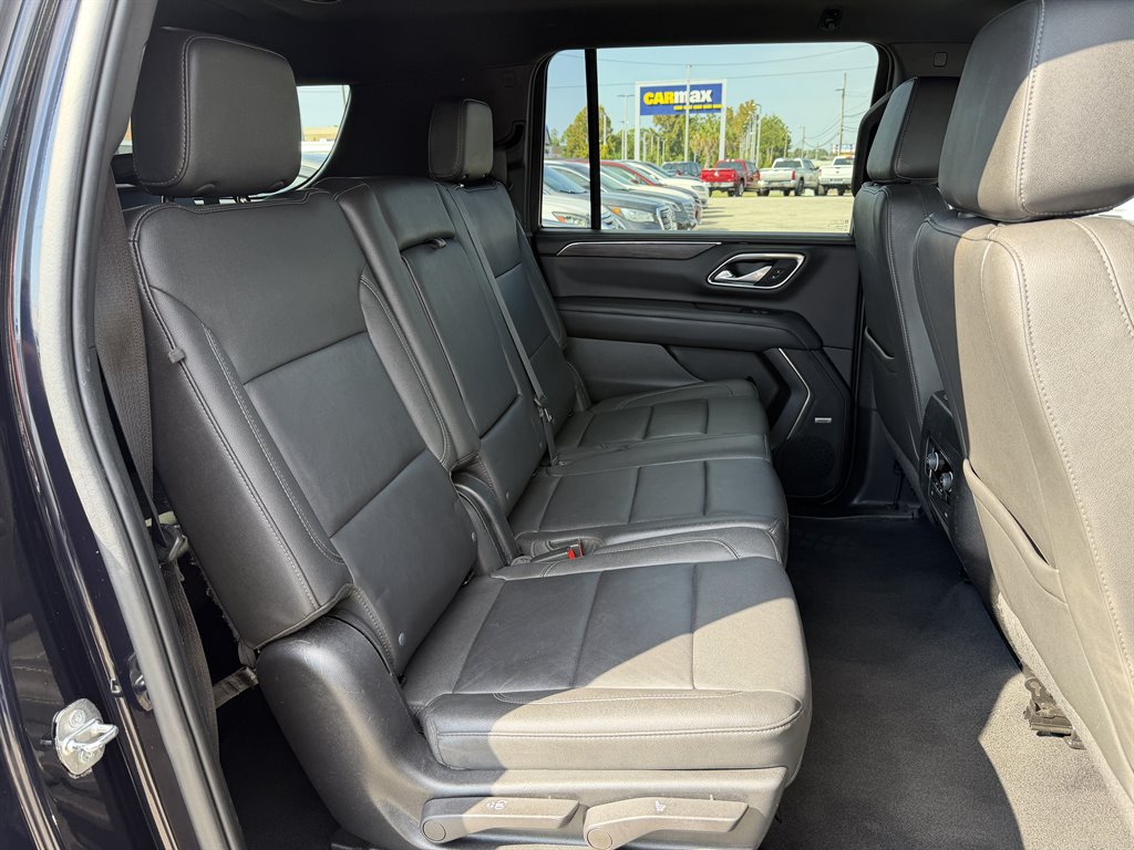 2022 Chevrolet Suburban - $39,995