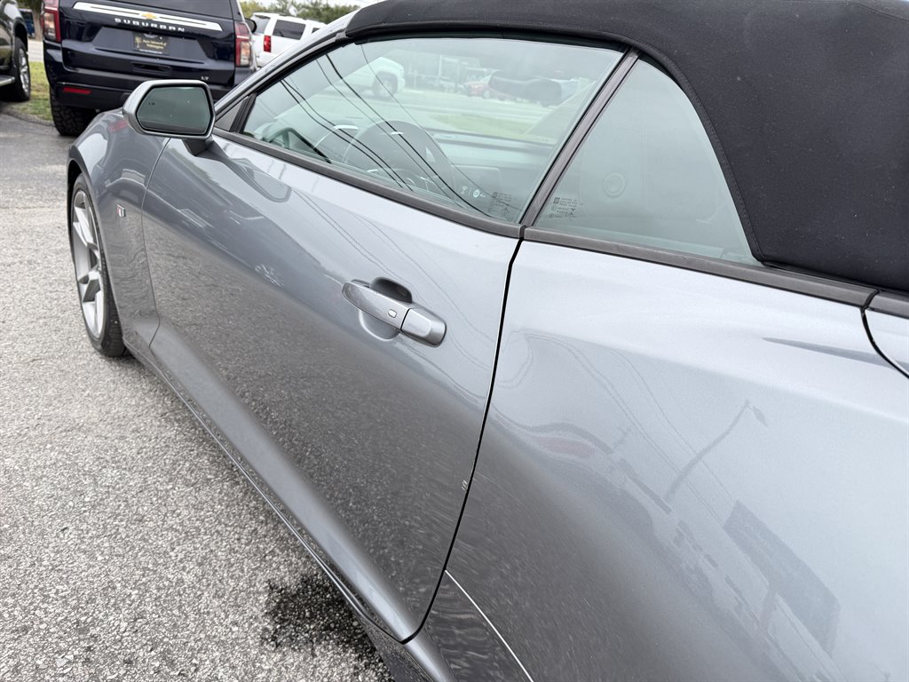 2019 Chevrolet Camaro - $18,995