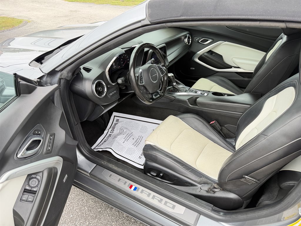 2019 Chevrolet Camaro - $18,995