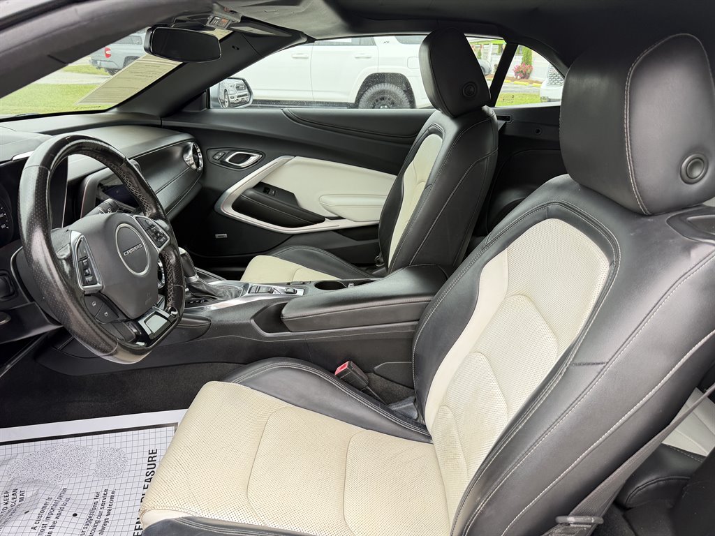 2019 Chevrolet Camaro - $18,995