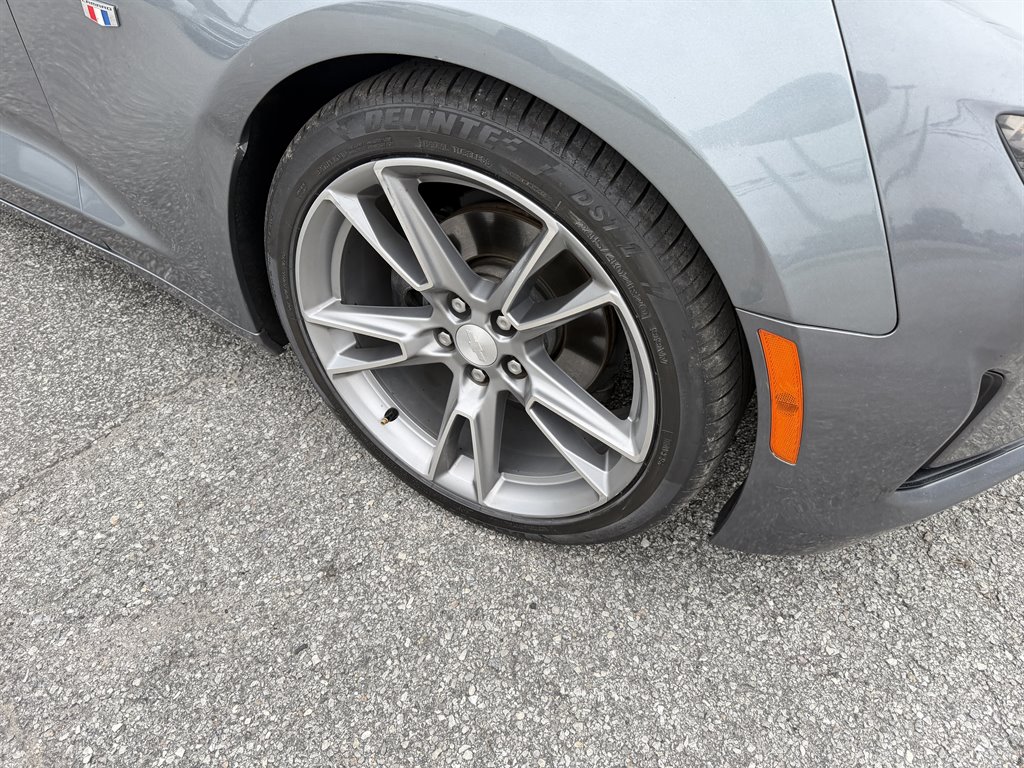 2019 Chevrolet Camaro - $18,995