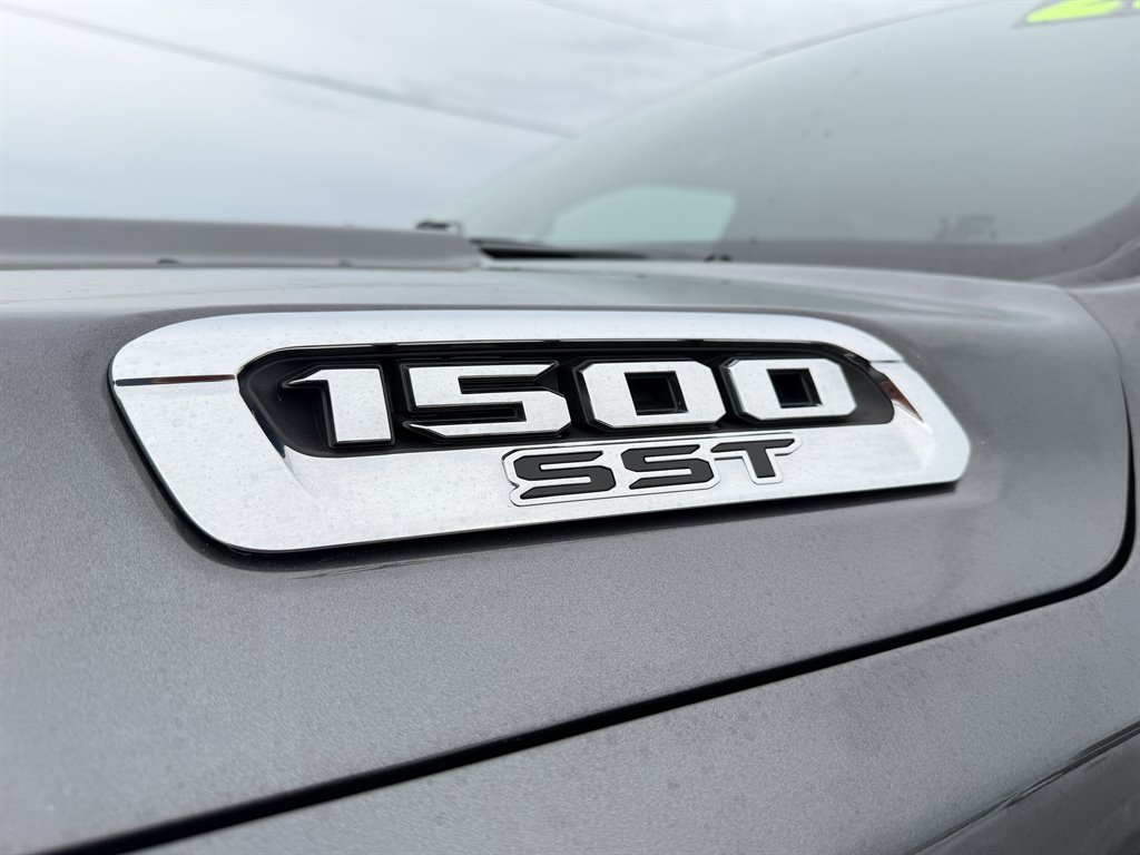 2025 Ram 1500 - $44,995