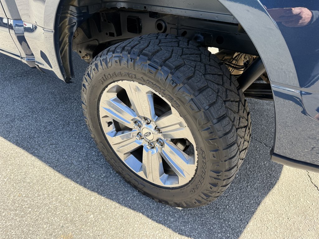 2018 Ford F-150 - $21,995
