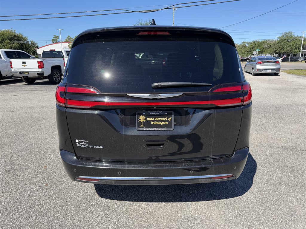 2023 Chrysler Pacifica - $22,995
