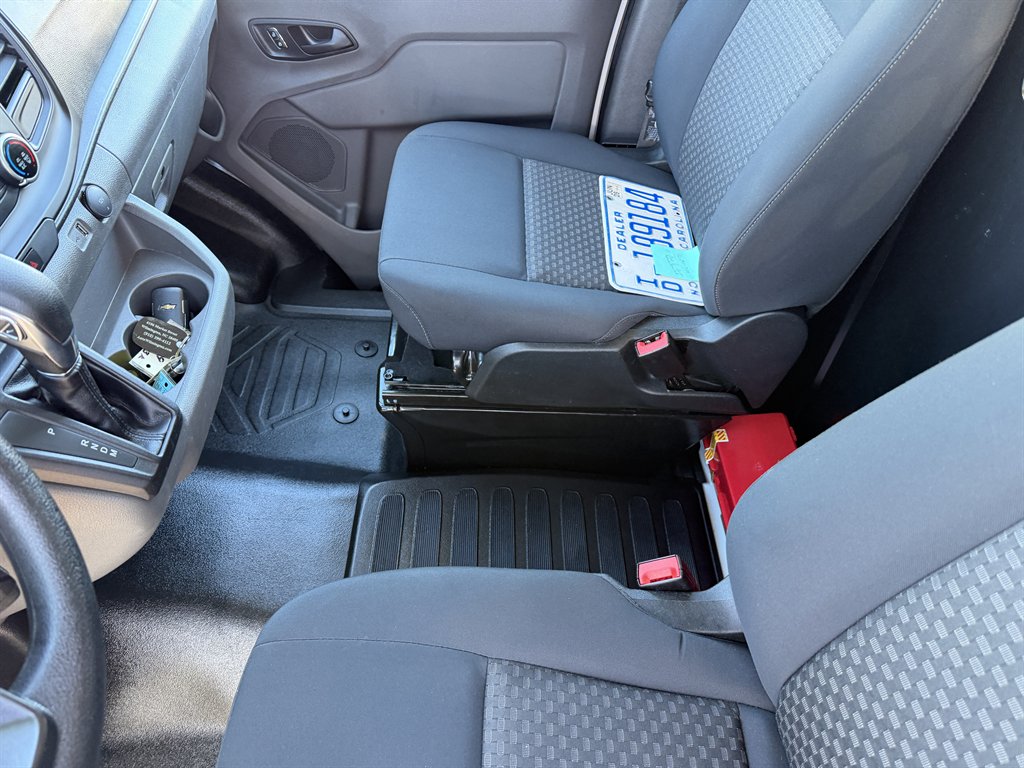 2025 Ford Transit - $36,995