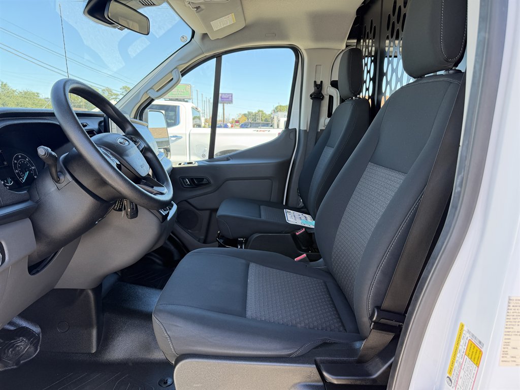 2025 Ford Transit - $36,995