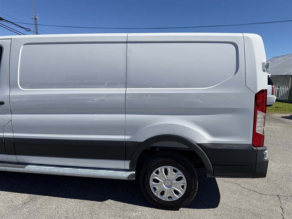 2025 Ford Transit - $36,995