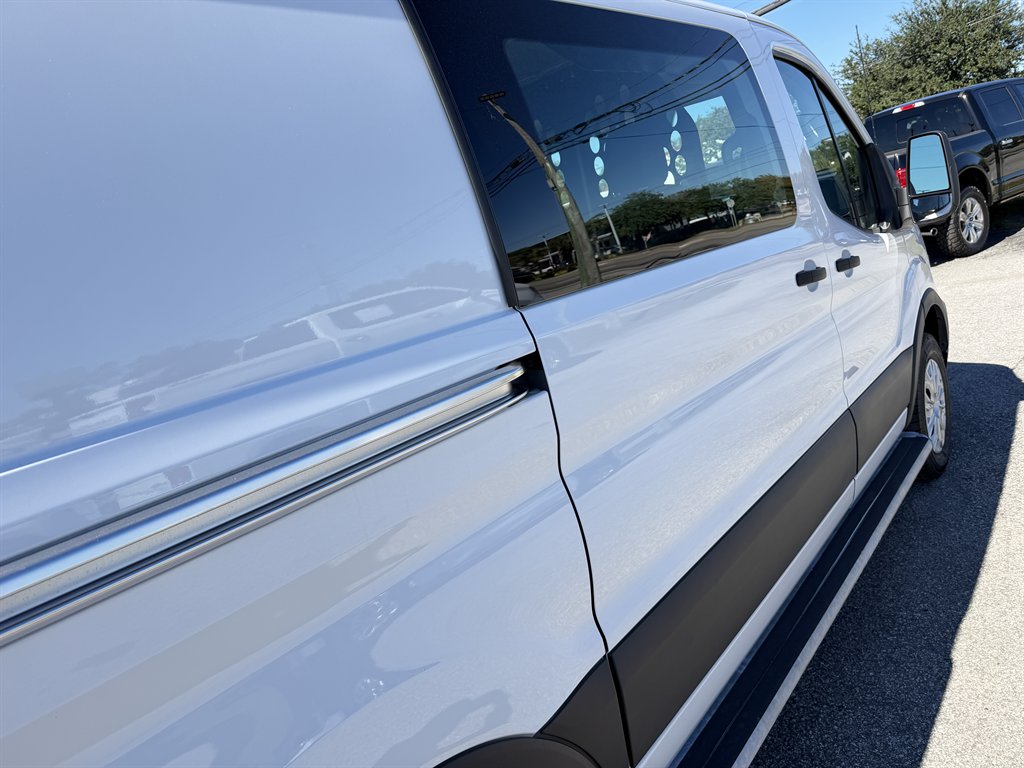 2025 Ford Transit - $36,995