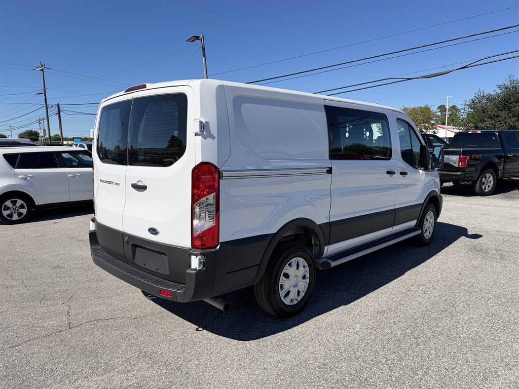 2025 Ford Transit - $36,995