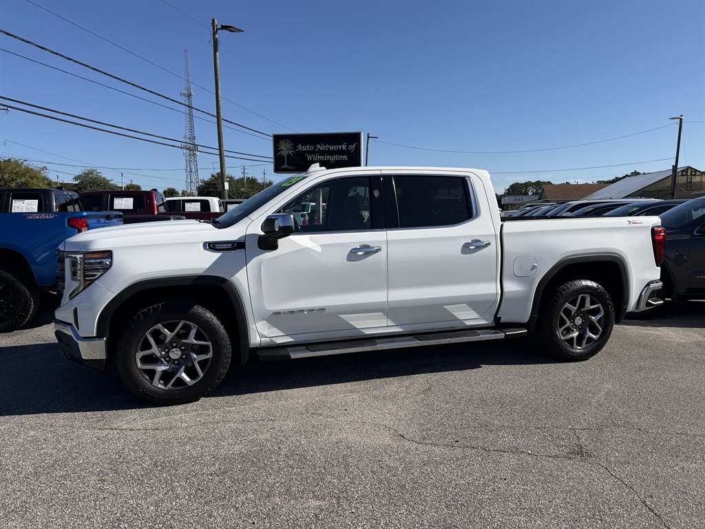 2023 GMC Sierra