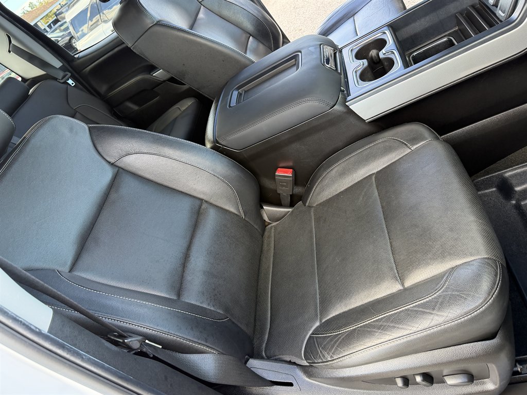 2018 Chevrolet Silverado - $32,995
