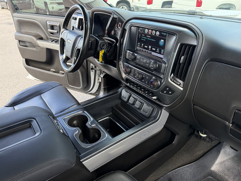 2018 Chevrolet Silverado - $32,995