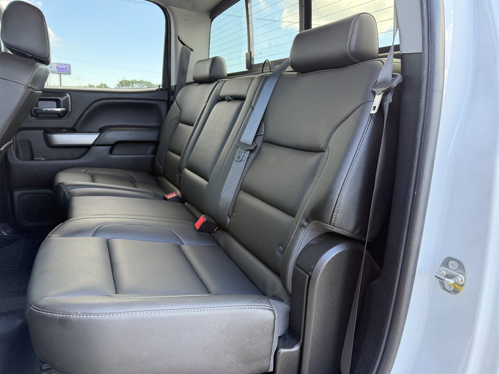 2018 Chevrolet Silverado - $32,995
