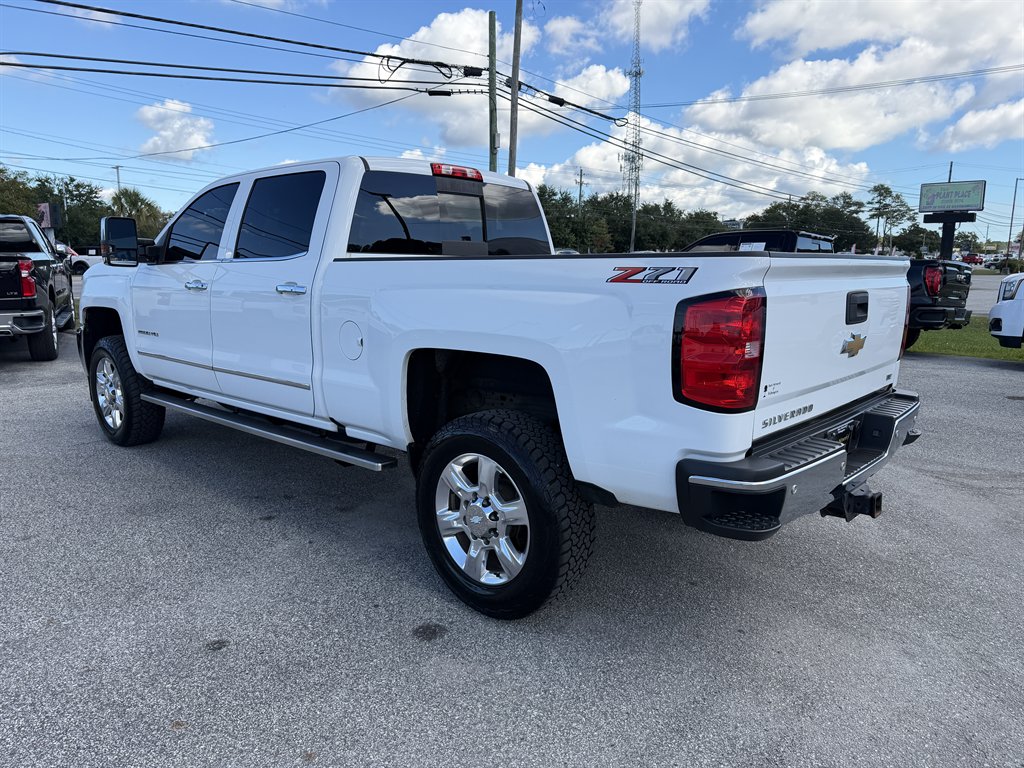 2018 Chevrolet Silverado - $32,995