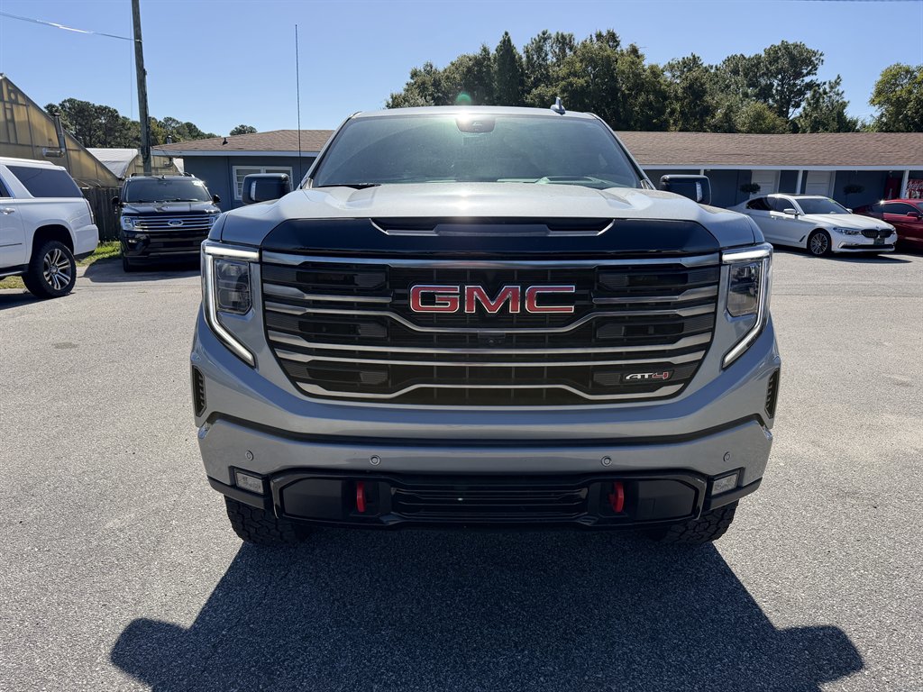 2025 GMC Sierra - $55,995
